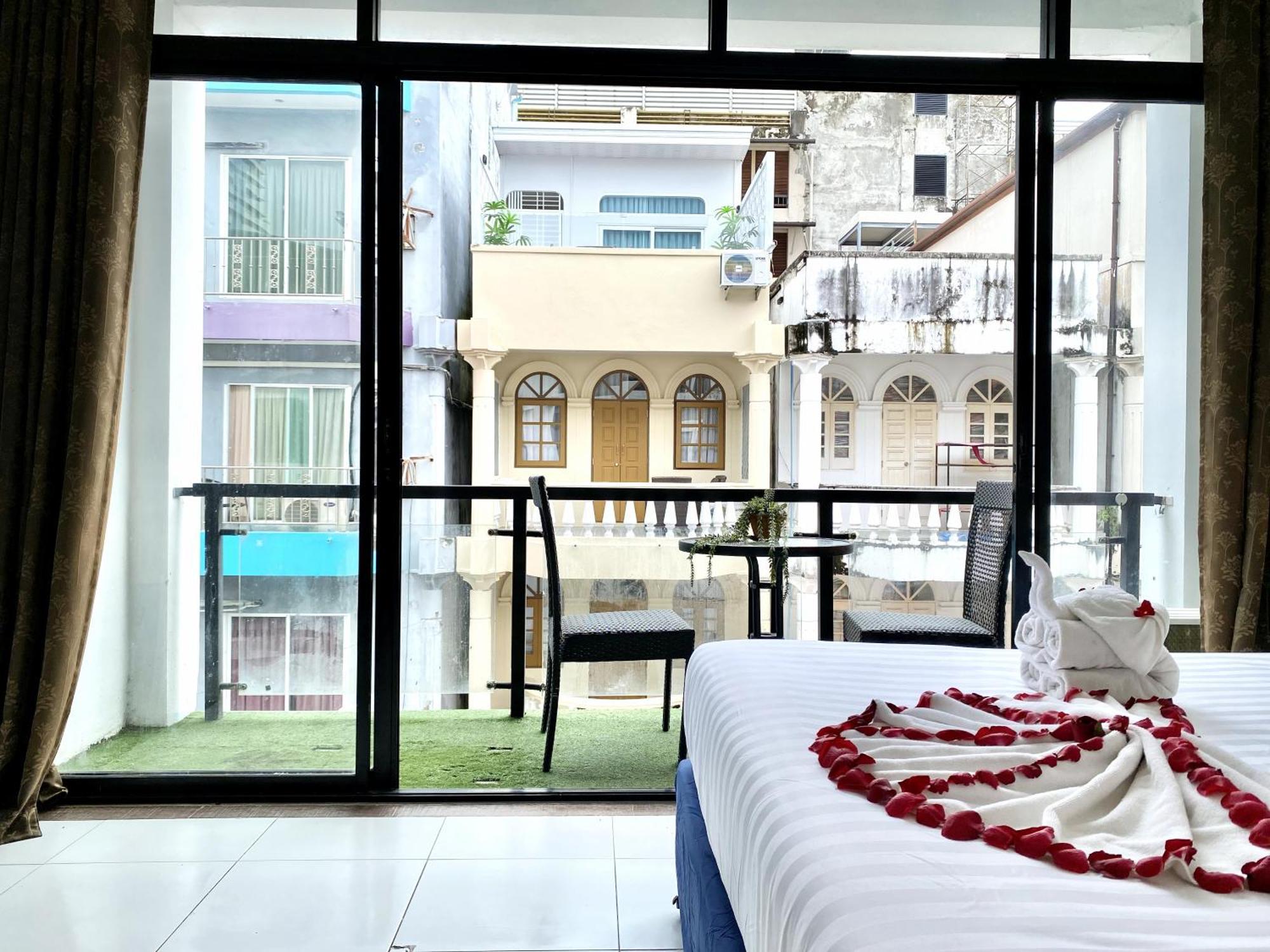 Beachwalk Patong 外观 照片